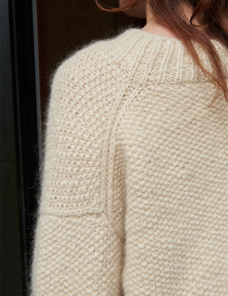 LeKnit Perle Sweater aus Kos und Tynn Silk Mohair von Sandnes Garn 3