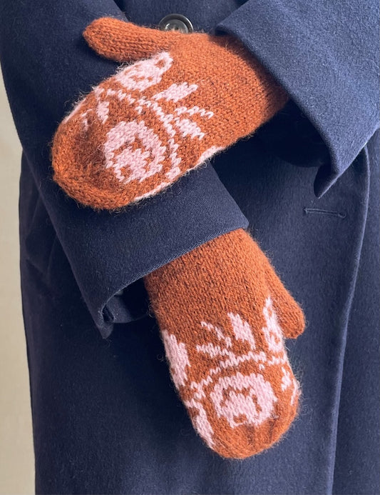 Rosie Mittens | vintage Muster aus Tynn Peer Gynt und Tynn Silk Mohair von Sandnes Garn