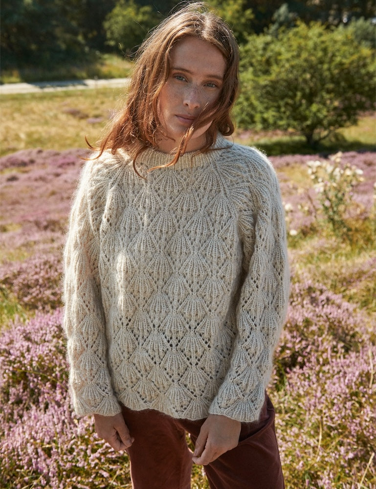Vita Sweater von LeKnit mit Alpakka Ull von Tynn Silk Mohair von Sandnes Garn 1