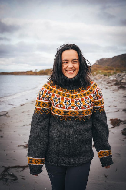 Arctic Summer Polar Sweater | fantastisches Muster aus Alafosslopi von Lopi Island