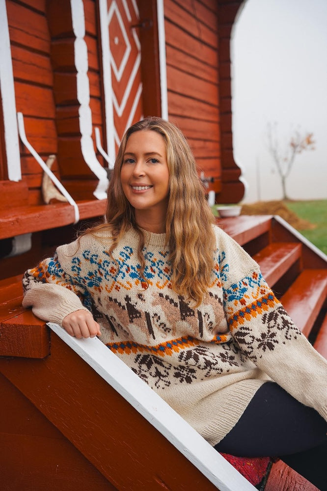 Linka Neumann Norwegian Fjordhorse Sweater mit Alpakka Ull von Sandnes Garn 4