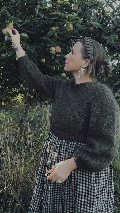 Moorveil Sweater von Laetitia von Marées mit Alafosslopi von Lopi Island 1