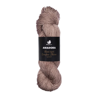 Amadora | handgefärbte feine Merinowolle in zartem Farbspiel