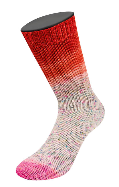 Meilenweit Sockenwolle DIP | feine Verläufe mit zarten Sprenklern