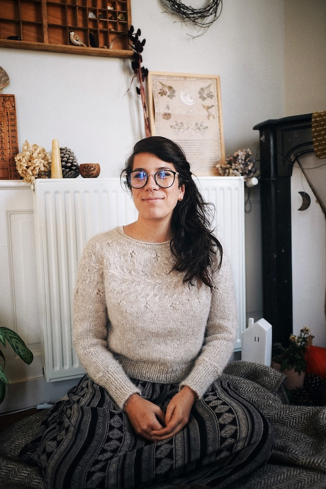 Wild Posy Sweater von Melody Hoffmann mit Plötulopi von Lopi Island 4