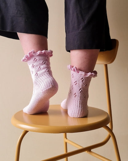 Midsummer Dancer Socks | charming ruffle socks with Cashmere Premium 