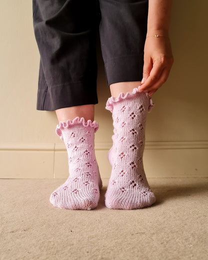 Midsummer Dancer Socks | charming ruffle socks with Cashmere Premium 
