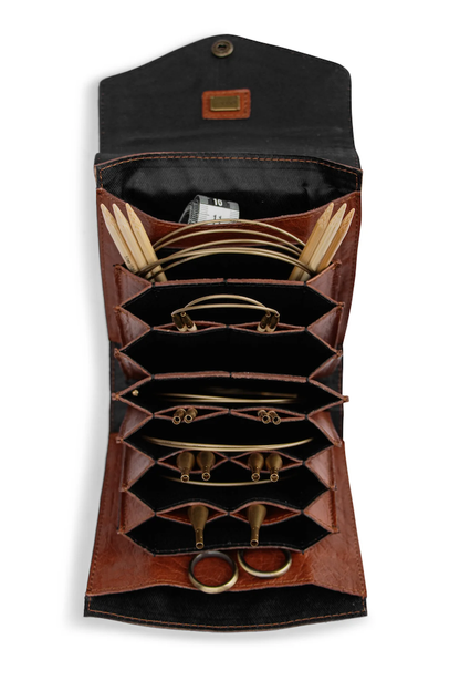 Betina needle case | with many compartments for needles and accessories 