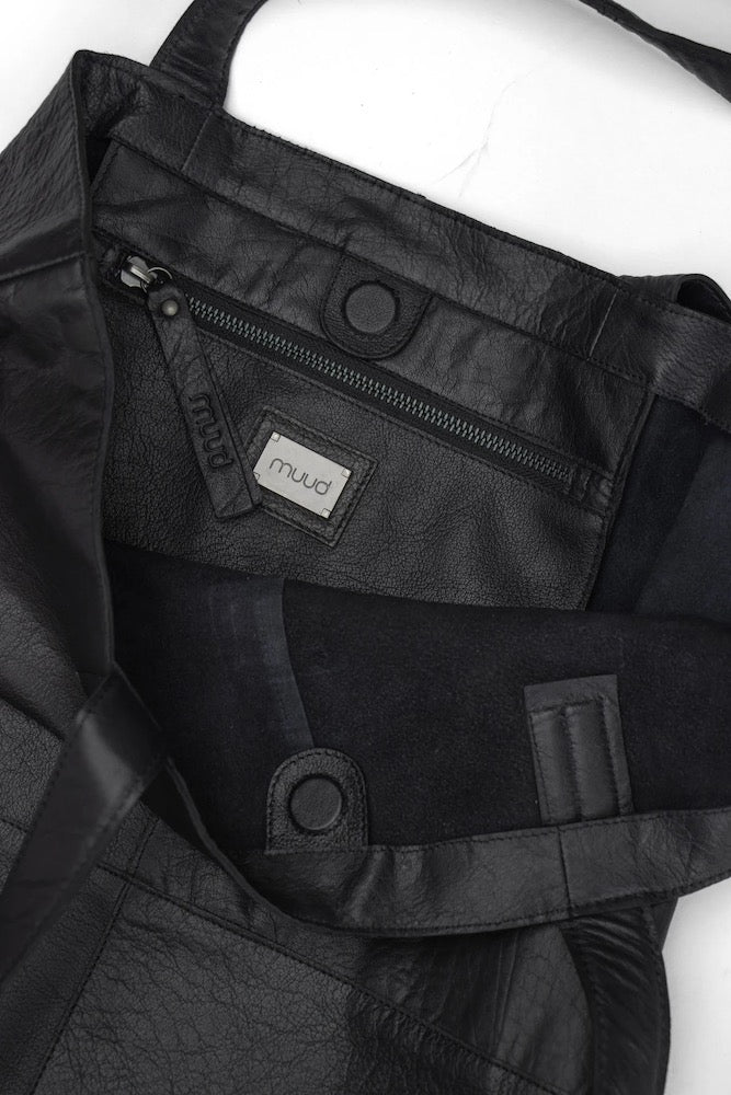 muud, Show XL Tasche, schwarz, Detail Reißverschlussfach