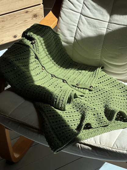 Vest No. 10 | luftige Weste aus Merino und Pure Silk von Knitting for Olive