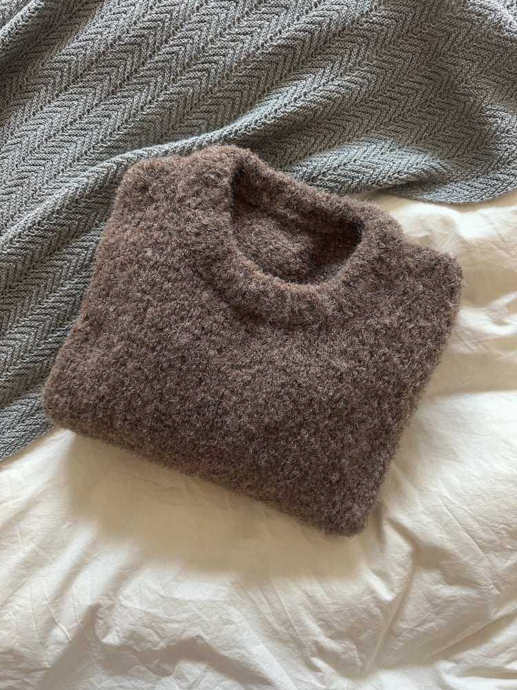 My Favorite Things Knitwear Sweater No. 24 aus Alpaca Boucle von Kremke Soul Wool 7