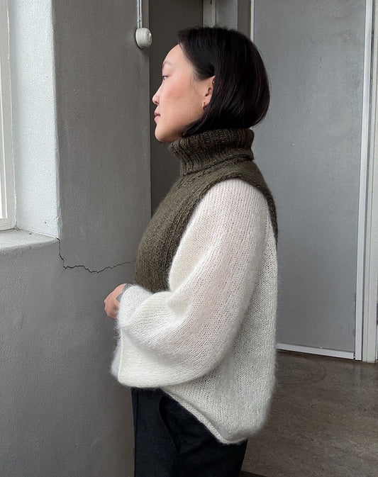 Saga Winter Neck von Novemberknits mit Kos und Tynn Silk Mohair von Sandnes Garn 1