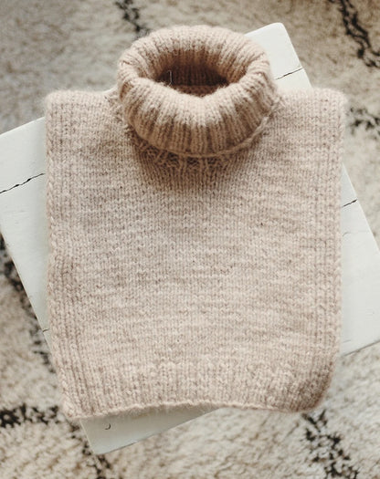 Saga Winter Neck von Novemberknits mit Kos und Tynn Silk Mohair von Sandnes Garn 3
