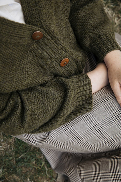 Mosspath Cardigan Laine x Novita DK 6