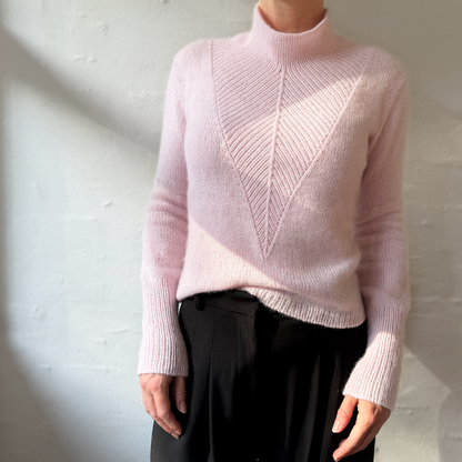 Arrow-pusero | erittäin imarteleva ja pehmeä, valmistettu Pascualin Cashmere 6/28 -langasta