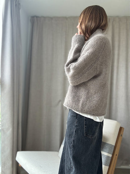 High V Loop Sweater | lässiger oversize Pullover aus Merino und Soft Silk Mohair von Other Loops
