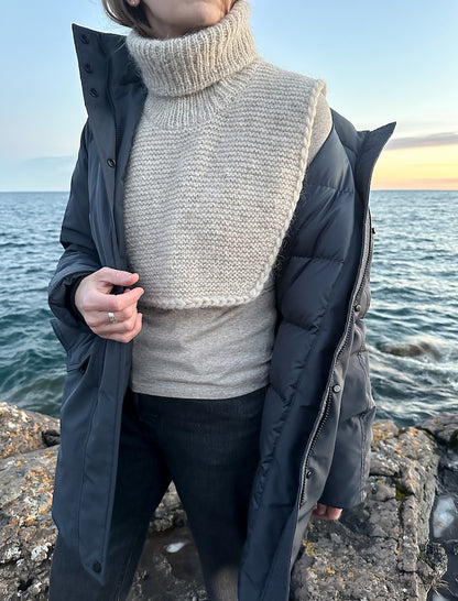 Autumn Tales Cowl | schlicht und warm aus Plötulopi von Lopi Island und Tynn Silk Mohair von Sandnes