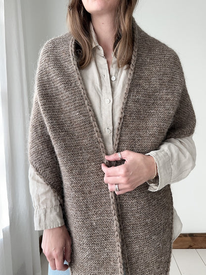 Autumn Tales Shawl | leicht und warm aus Plötulopi von Lopi Island