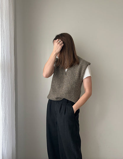 Moon Set Slipover | lässiger Basic Pullunder aus Le Lambswool von Biches & Bûches
