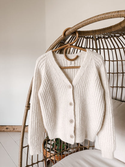 Oversized Seasons Cardigan | gemütlich und super weich aus Brisa von BC Garn