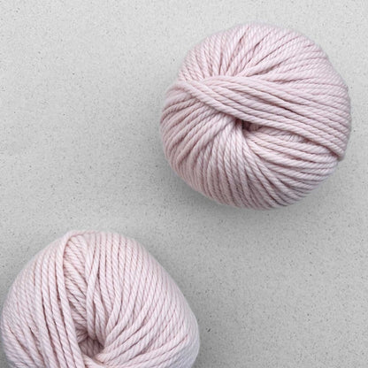 Maximo | cuddly soft and fluffy thick merino yarn 