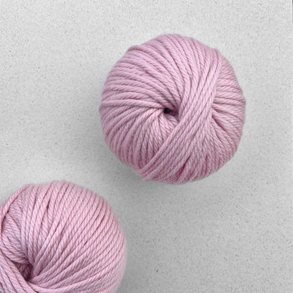 Maximo | cuddly soft and fluffy thick merino yarn 