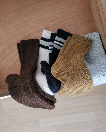 Basic Socken Light | feines Muster mit weichem 1 Class Cashmere von Mayflower Denmark