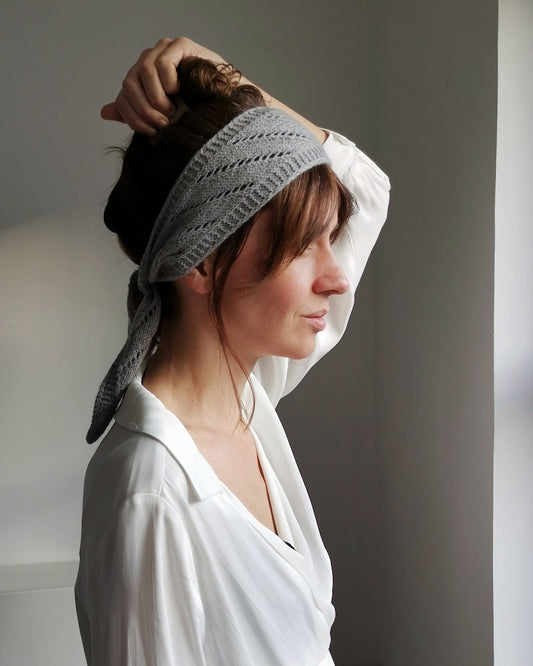 Paula-m Elise Scarf mit Classic cashmere von Cardiff Cashmere 1