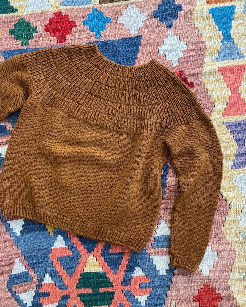 PetiteKnit, Ankers Pullover, camel 3