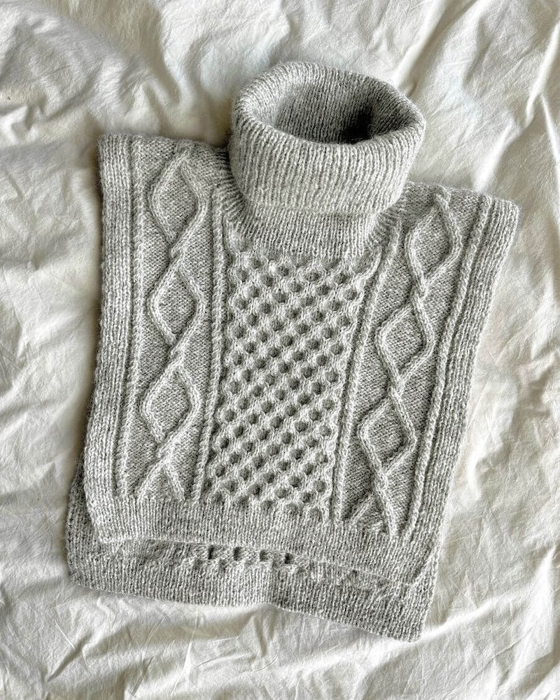 PetiteKnit Dagmar Neck mit Atls von Sandnes Garn 7