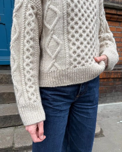 Dagmar Sweater | klassisches Zopfmuster aus Peer Gynt und Alpakka Folgetrad