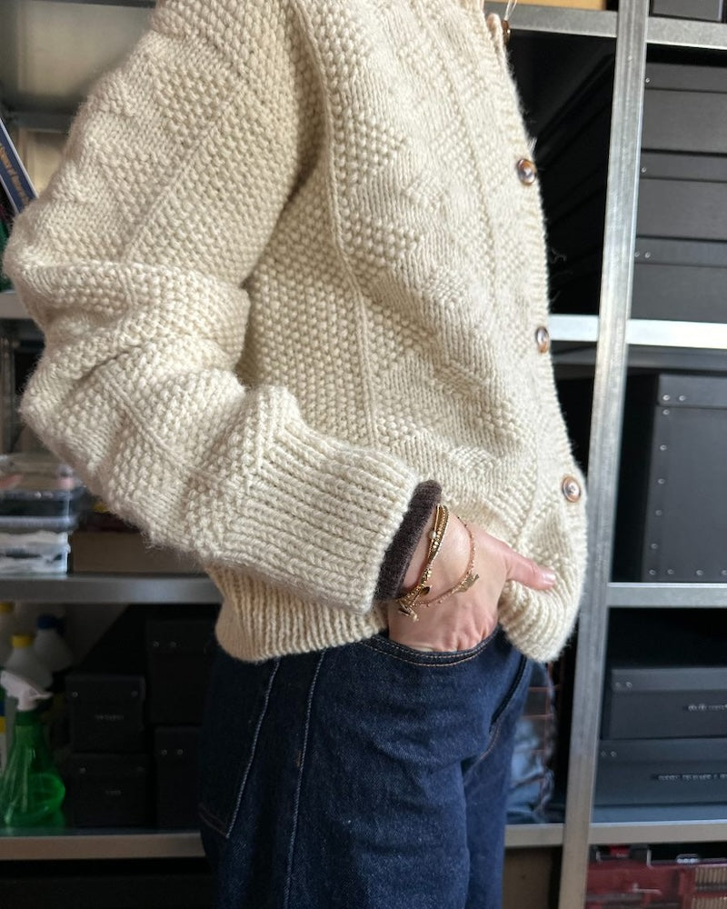 PetiteKnit Esther Jacket aus Fritidsgarn 2