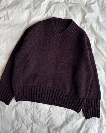 Hannah Sweater V-Neck | lässig bequem aus Atlas by PetiteKnit von Sandnes Garn