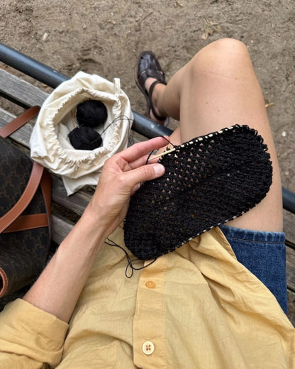 Juno Clutch | feines Lochmuster aus Tynn Line von Sandnes Garn