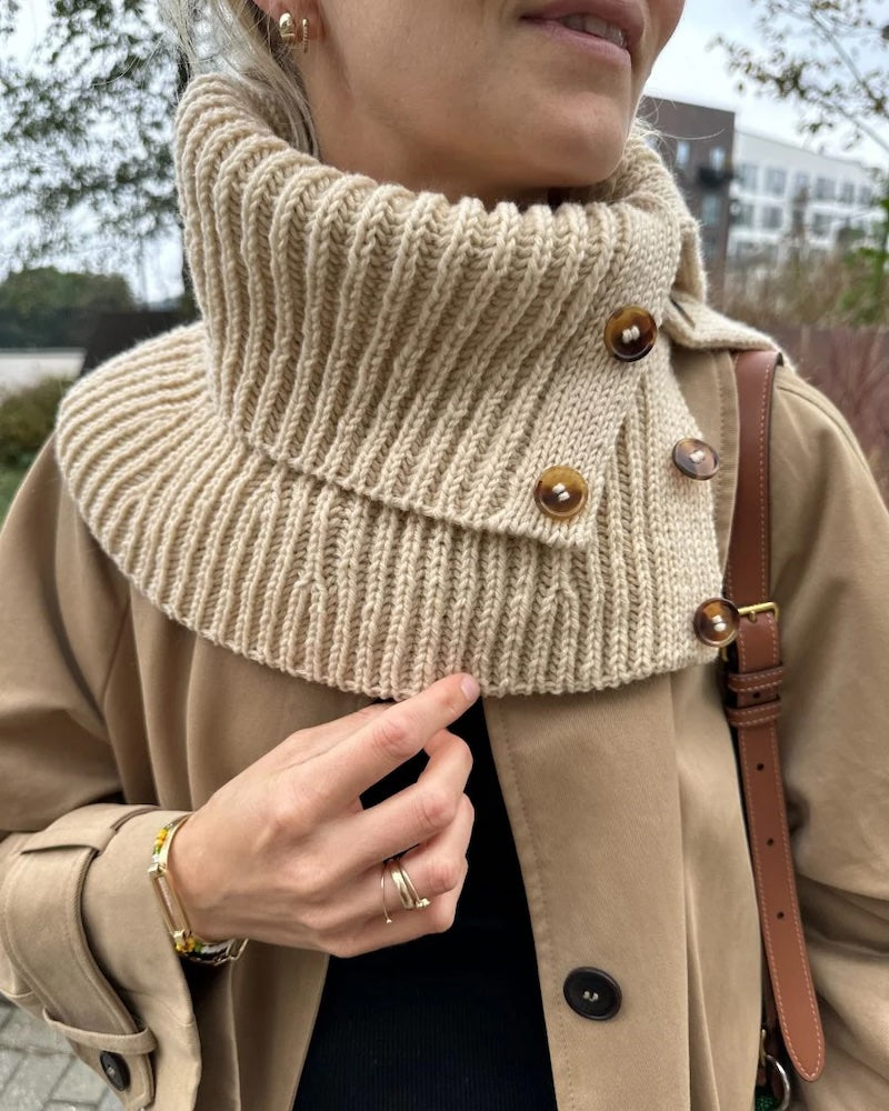 PetiteKnit November Neck mit Tibetan von Pascuali 2