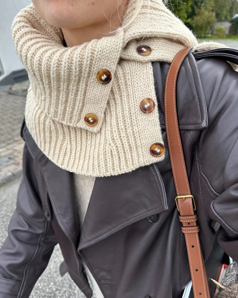 PetiteKnit November Neck mit Tibetan von Pascuali 6