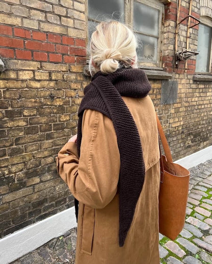 Sophie Shawl - Far | afslappet favorit i Far fra Woolfolk