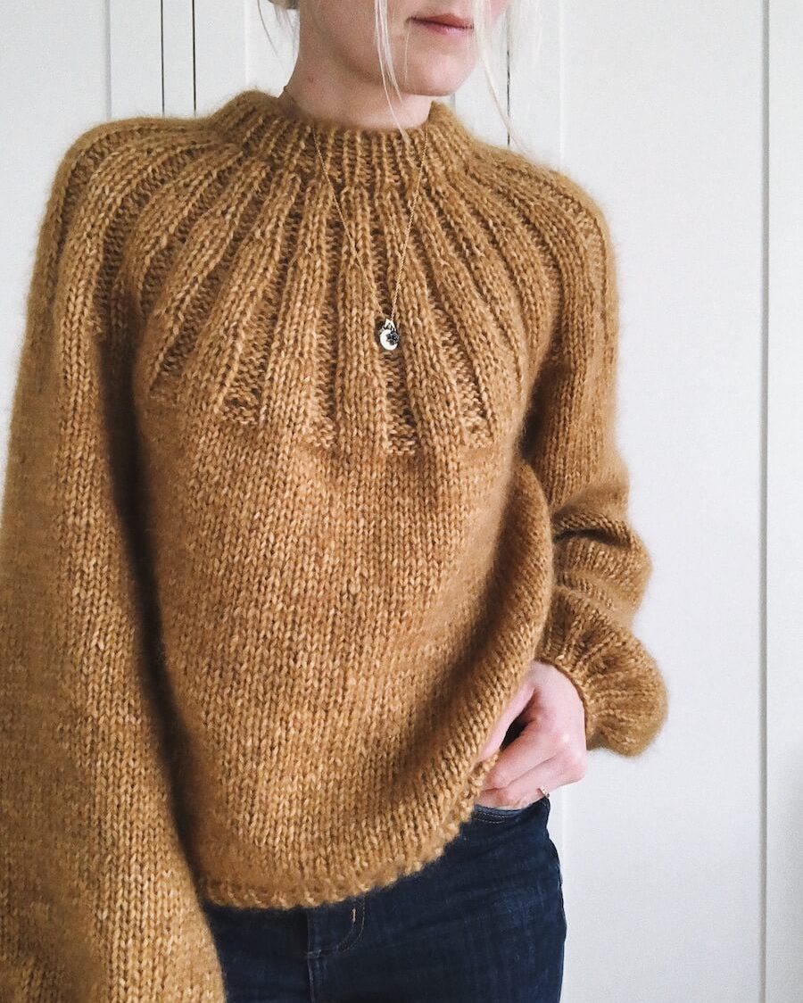 PetiteKnit, Sunday Sweater, braun 1