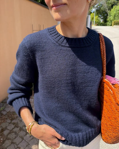 Vega Sweater | klassischer Pullover aus Double Sunday von Sandnes Garn
