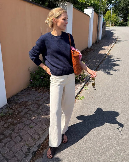 Vega Sweater | klassischer Pullover aus Double Sunday von Sandnes Garn