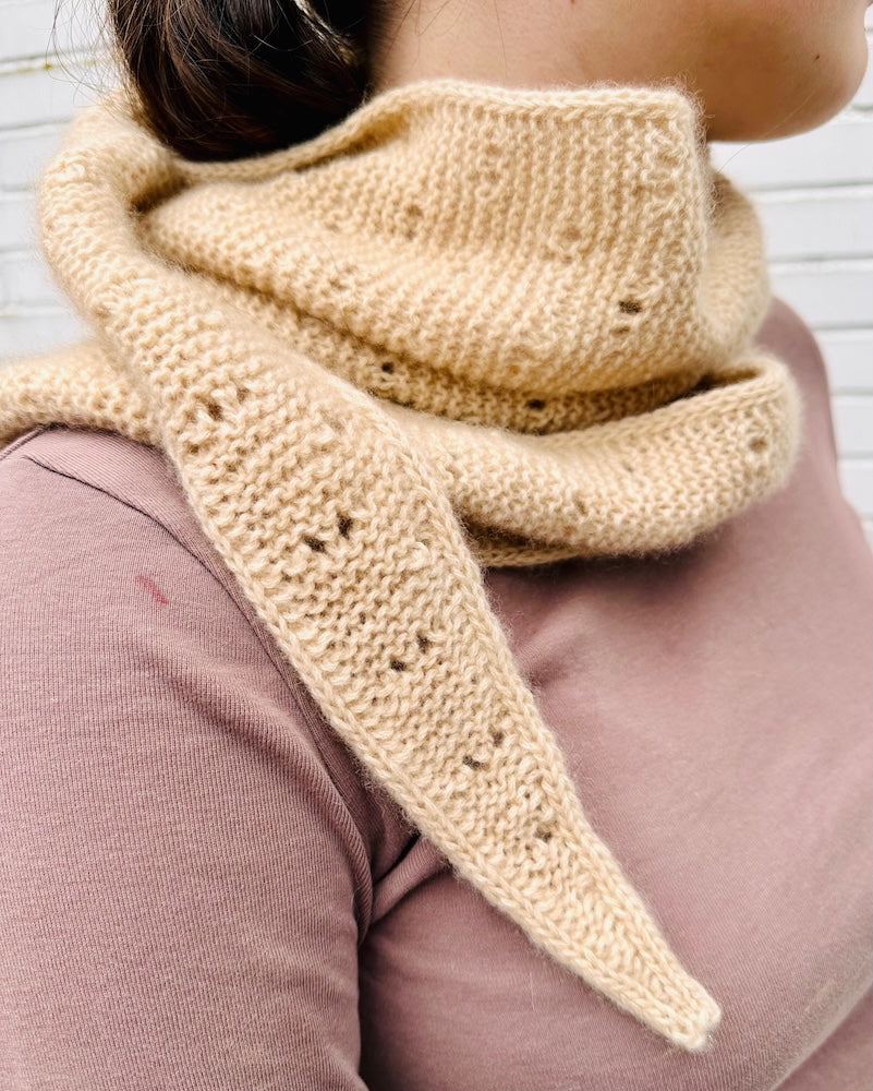 Rabea von gute-garne Fortune Cookie Shawl mit Classic Cashmere von Cardiff 7