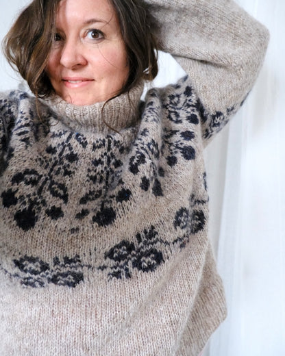 Blueberry Sweater | Beerenmuster aus Plötulopi und Tynn Silk Mohair