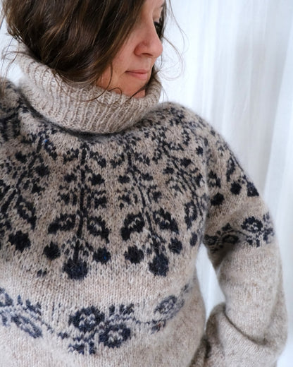 Blueberry Sweater | Beerenmuster aus Plötulopi und Tynn Silk Mohair