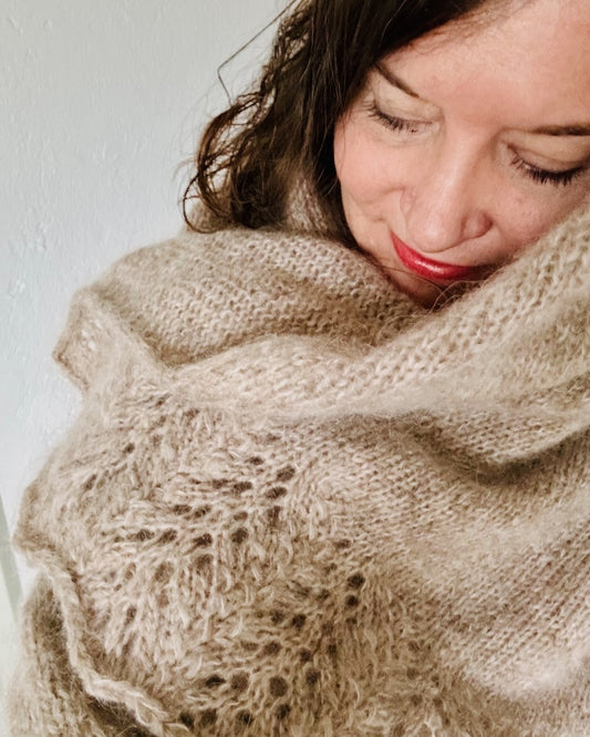 Kuscheltuch von Rabea von gute-garne mit Plötulopi und Tynn Silk Mohair von Sandnes Garn 1