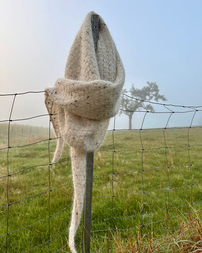 Rabea von gute-garne Pebble Shawl mit Plötulopi von Lopi Island und Tynn Silk Mohair von Sandnes Garn 8