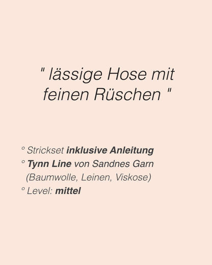 Roselyn Pants | Basic Hosen mit feinem Wellenmuster aus Tynn Line von Sandnes Garn