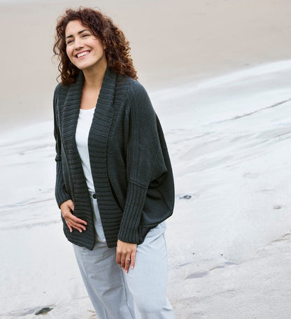 Rosy Green Wool, Becky Baker, Festa Cardigan, cornwall schiefer 3