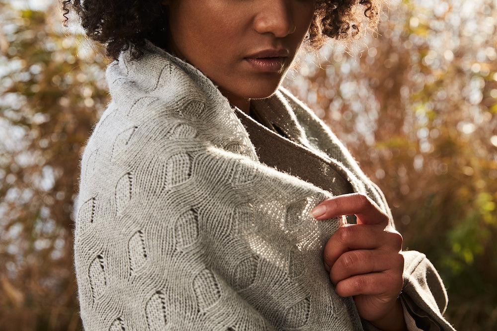 Rosy Green Wool Tuch Amrum