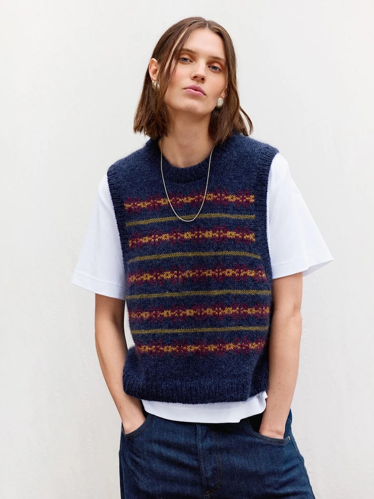 Holly Slipover | classico gilet norvegese in Tynn Peer Gynt e Tynn Silk Mohair di Sandnes Garn