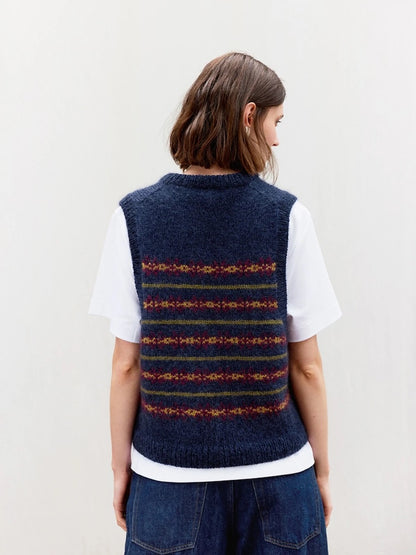 Holly Slipover | classico gilet norvegese in Tynn Peer Gynt e Tynn Silk Mohair di Sandnes Garn